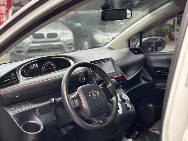TOYOTA豐田 SIENTA  第11張相片