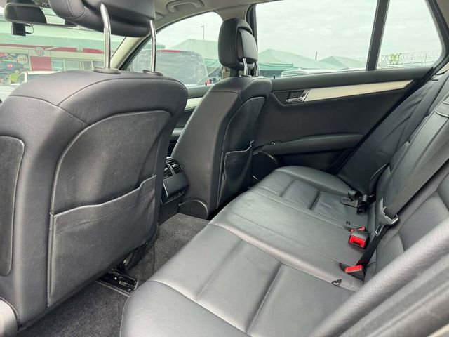 M-BENZ賓士 C300  第11張相片