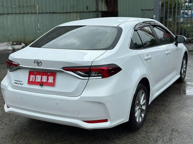 TOYOTA豐田 ALTIS  第5張相片