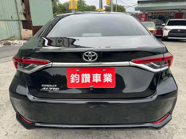 TOYOTA豐田 ALTIS  第5張相片