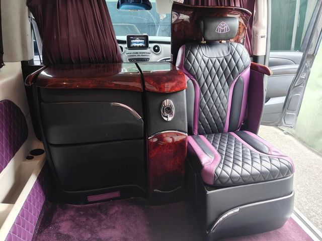 M-BENZ賓士 V250 D  第14張相片