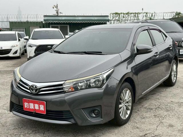 TOYOTA豐田 ALTIS  第1張相片