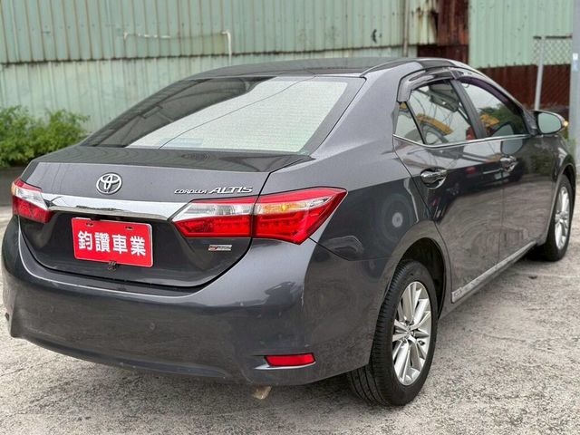 TOYOTA豐田 ALTIS  第5張相片