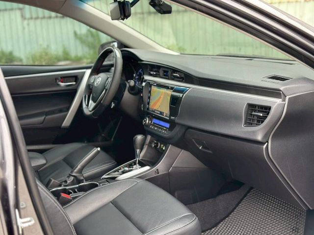 TOYOTA豐田 ALTIS  第7張相片