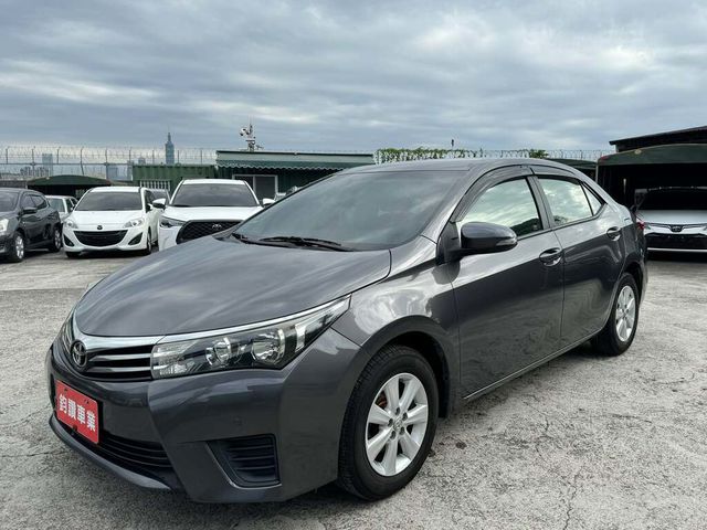 TOYOTA豐田 ALTIS  第1張相片