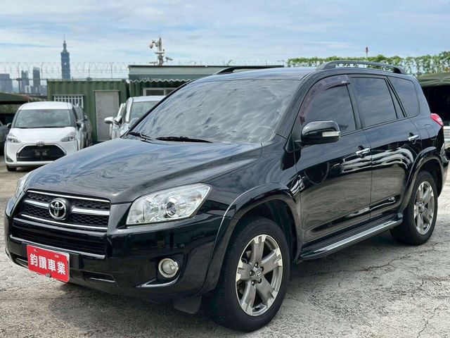 TOYOTA豐田 RAV4  第1張相片