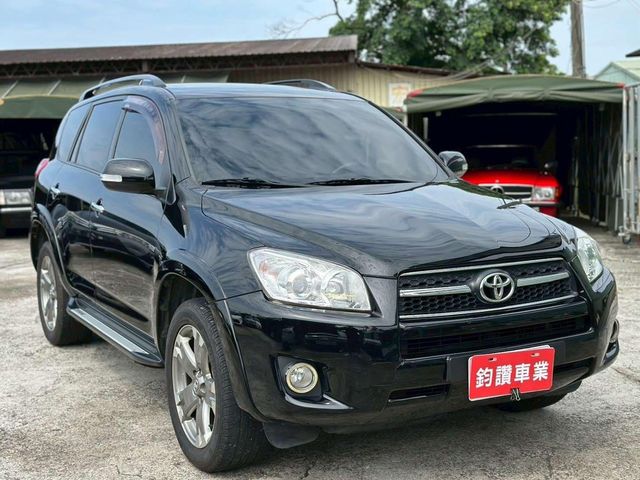 TOYOTA豐田 RAV4  第3張相片