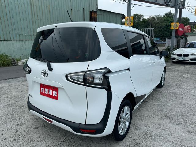 TOYOTA豐田 SIENTA  第6張相片