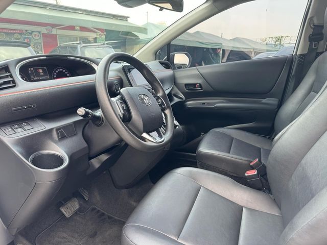 TOYOTA豐田 SIENTA  第7張相片