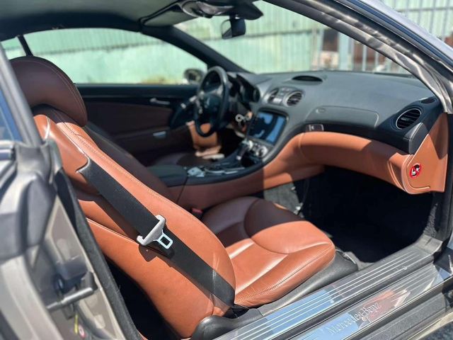 M-BENZ賓士 SL350  第8張相片