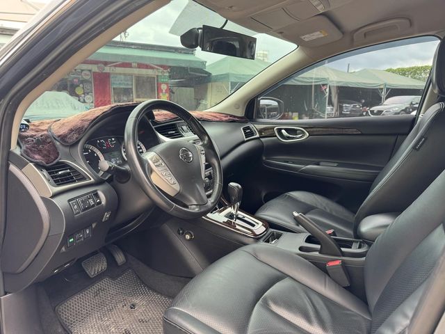 NISSAN日產 SENTRA  第7張相片