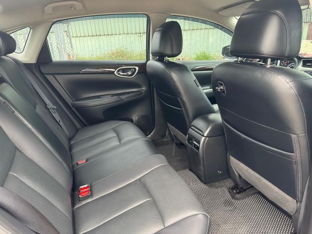 NISSAN日產 SENTRA  第12張相片
