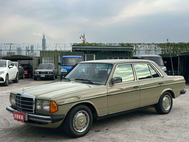 M-BENZ賓士 200  第1張相片