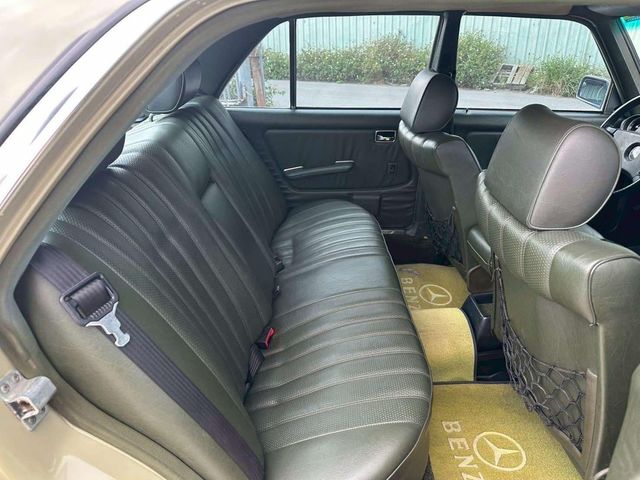M-BENZ賓士 200  第11張相片