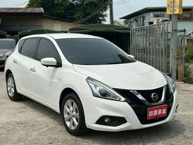 NISSAN日產 TIIDA  第3張相片