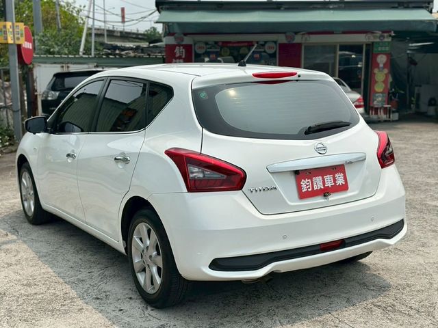 NISSAN日產 TIIDA  第4張相片