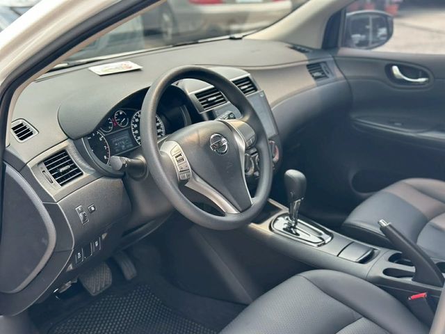 NISSAN日產 TIIDA  第6張相片