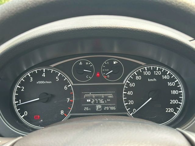 NISSAN日產 TIIDA  第7張相片