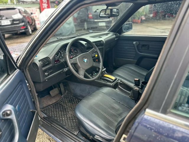 BMW寶馬 320I  第6張相片