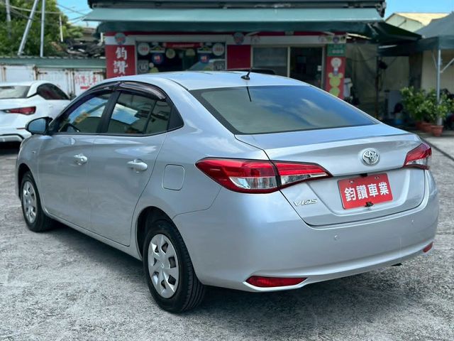 TOYOTA豐田 VIOS  第4張相片