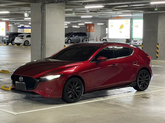 MAZDA馬自達 MAZDA 3  第1張相片