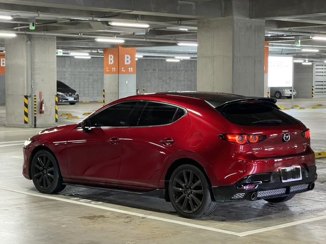 MAZDA馬自達 MAZDA 3  第9張相片