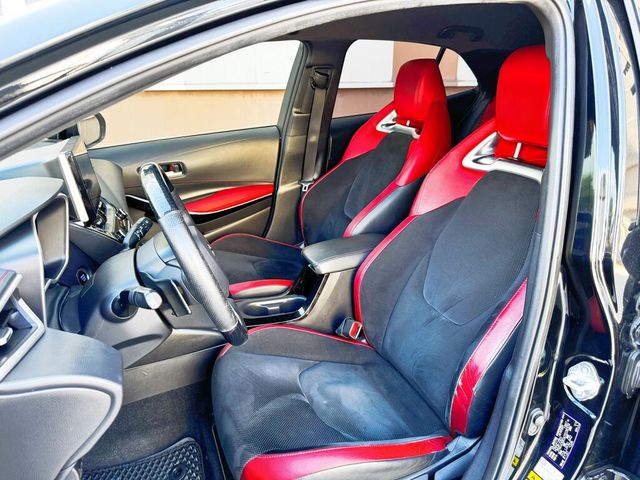 TOYOTA豐田 AURIS  第6張相片