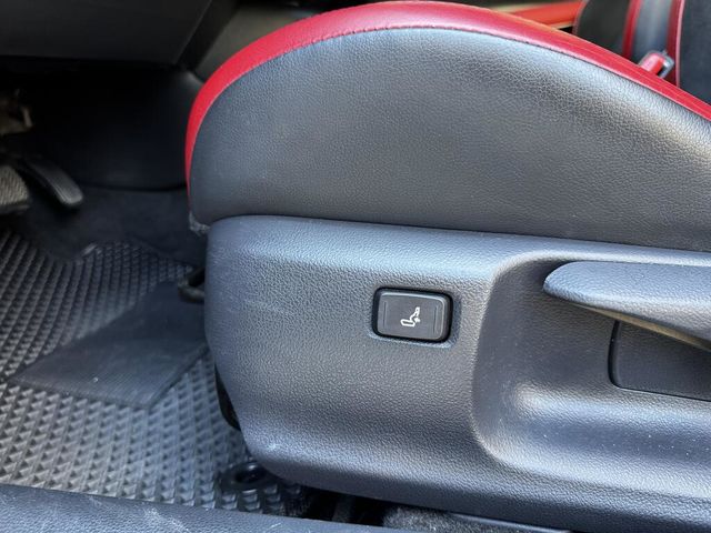 TOYOTA豐田 AURIS  第14張相片