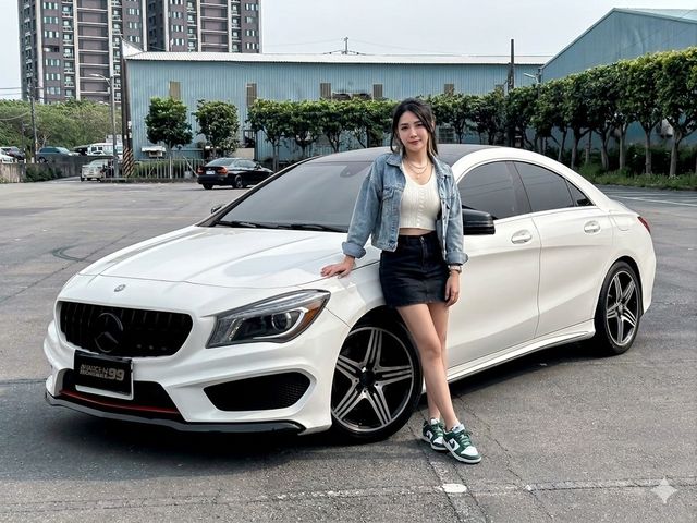 M-BENZ賓士 CLA250  第1張相片