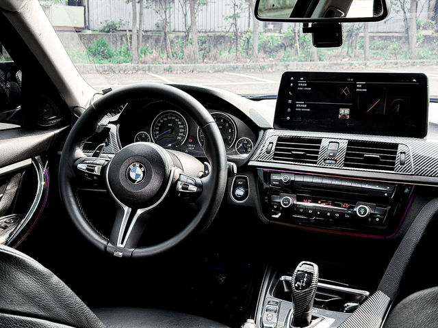 BMW寶馬 328I  第5張相片