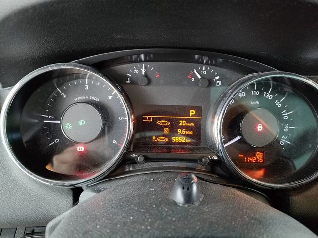 PEUGEOT寶獅 5008  第13張相片