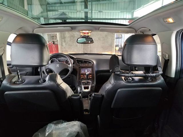 PEUGEOT寶獅 5008  第19張相片