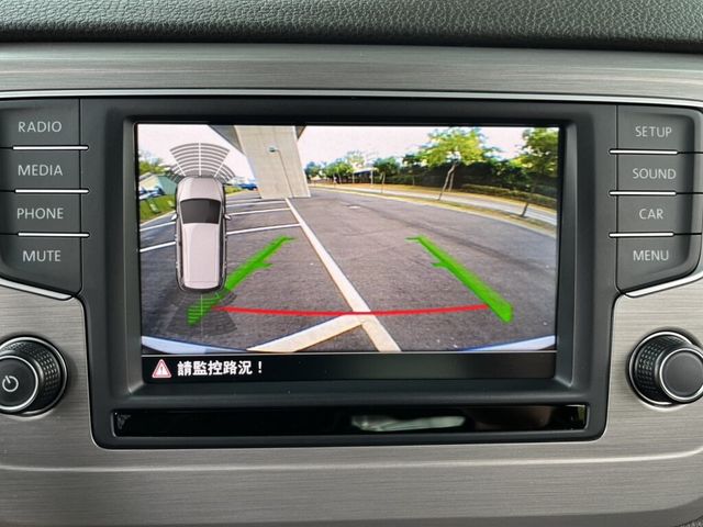 VOLKSWAGEN福斯 GOLF SPORTSVAN  第19張相片