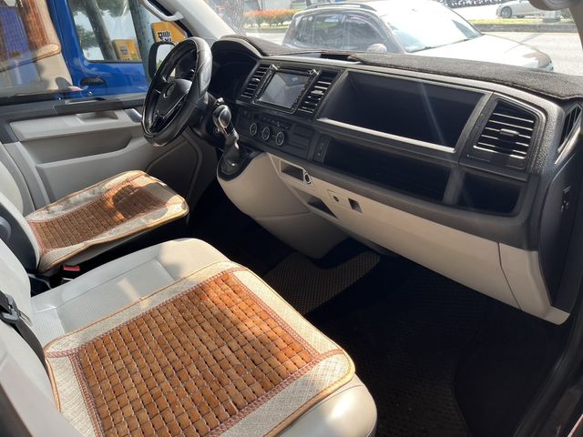 VOLKSWAGEN福斯 T6 CARAVELLE  第6張相片