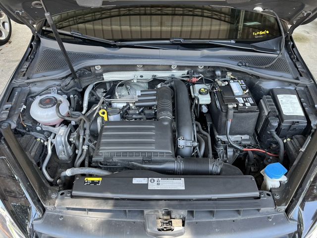VOLKSWAGEN福斯 GOLF  第6張相片