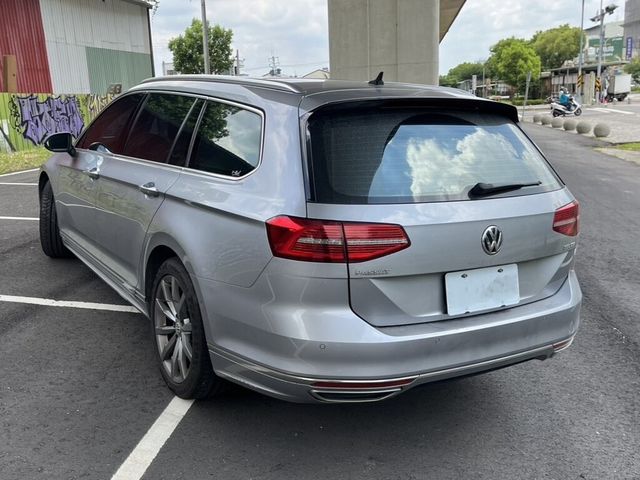 VOLKSWAGEN福斯 PASSAT VARIANT  第7張相片