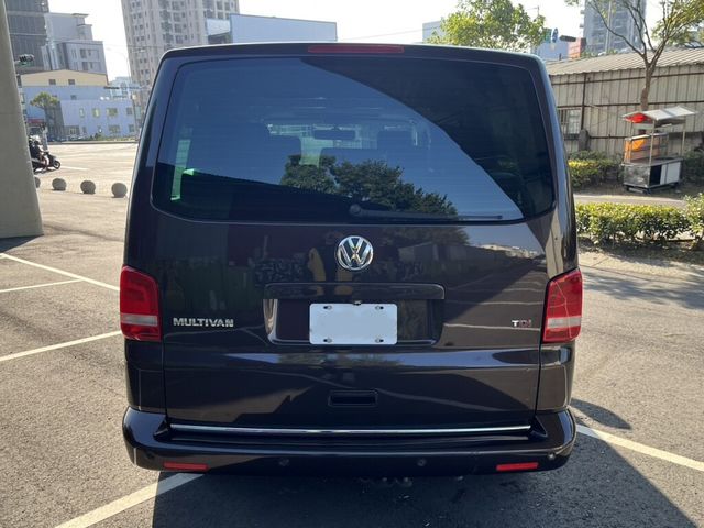 VOLKSWAGEN福斯 T5 MULTIVAN  第5張相片