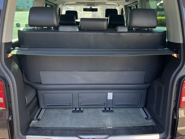 VOLKSWAGEN福斯 T5 MULTIVAN  第6張相片