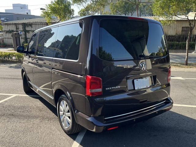 VOLKSWAGEN福斯 T5 MULTIVAN  第7張相片