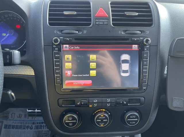 VOLKSWAGEN福斯 GOLF R32  第17張相片