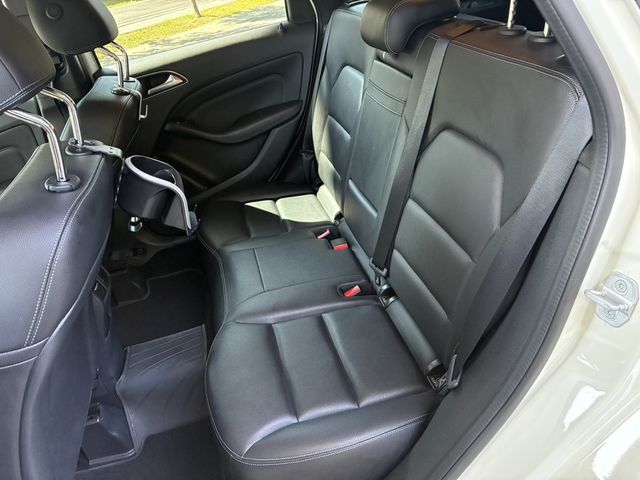 M-BENZ賓士 B180  第12張相片