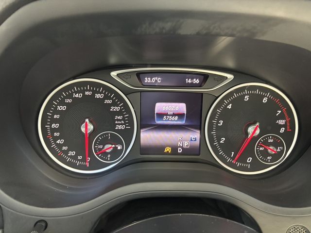 M-BENZ賓士 B180  第16張相片