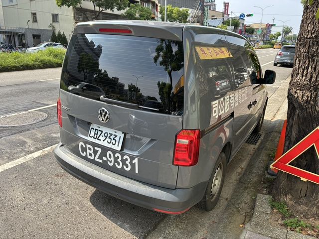 VOLKSWAGEN福斯 CADDY  第4張相片