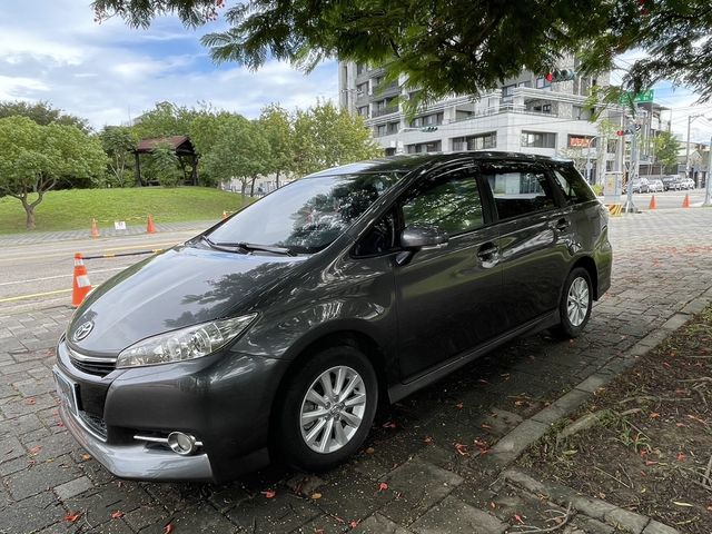 TOYOTA豐田 WISH  第1張相片