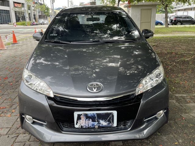 TOYOTA豐田 WISH  第5張相片