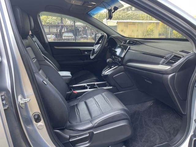 HONDA本田 CR-V  第7張相片