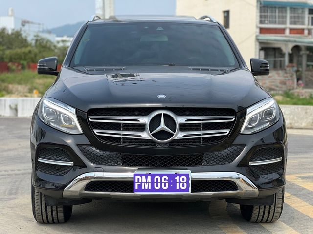M-BENZ賓士 GLE350D  第2張相片