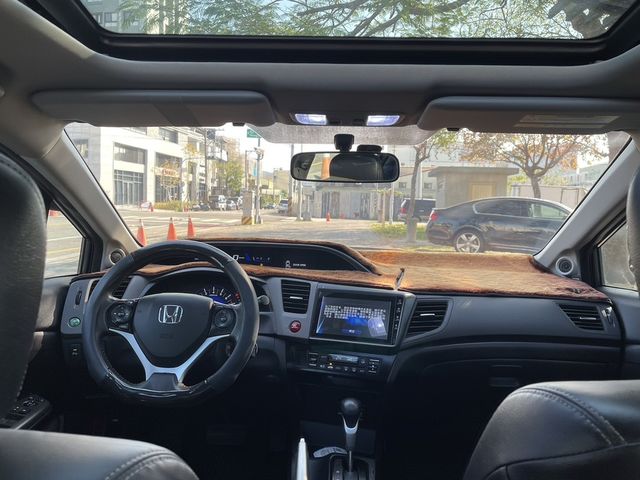 HONDA本田 CIVIC  第7張相片