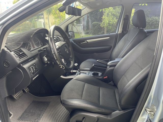 M-BENZ賓士 B200  第7張相片