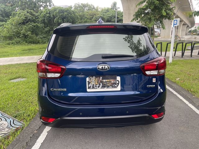 KIA起亞 CARENS  第2張相片